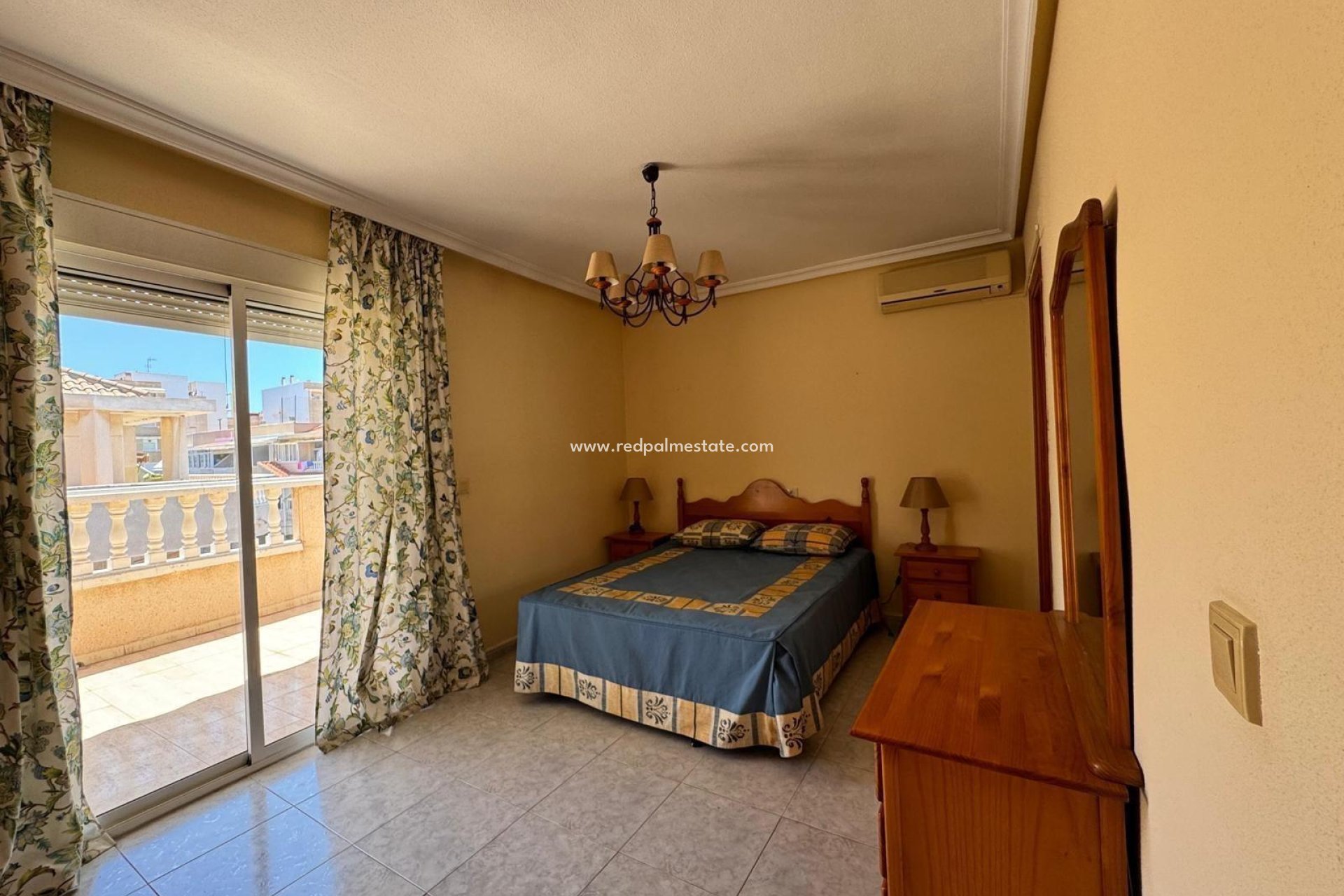 Herverkoop - Appartement Penthouse -
Torrevieja - Center