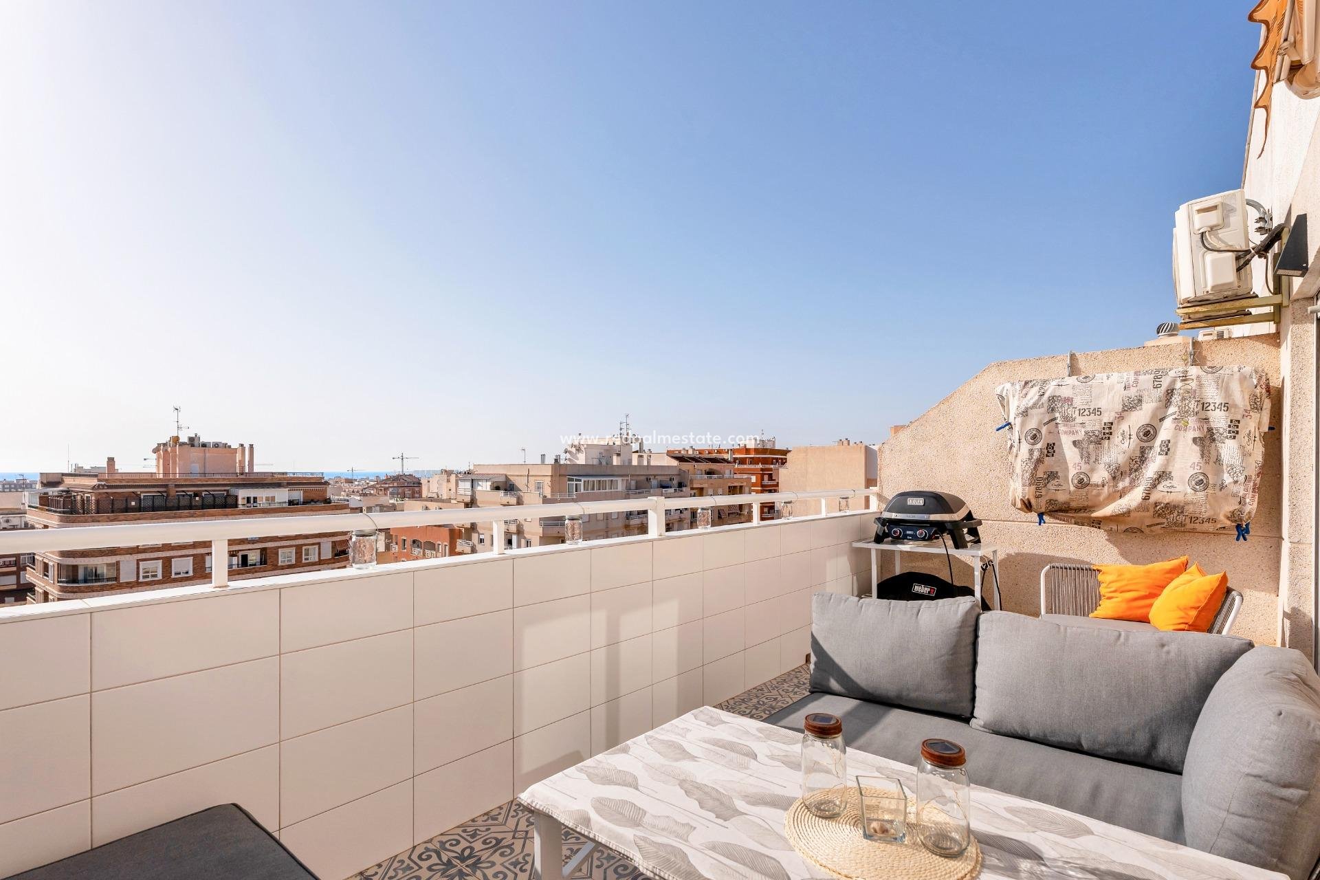 Herverkoop - Appartement Penthouse -
Torrevieja - Center