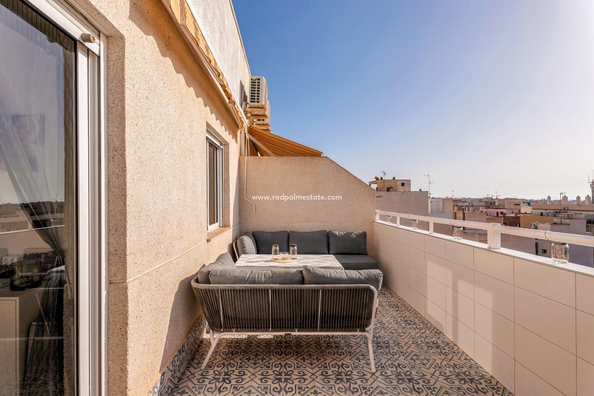 Herverkoop - Appartement Penthouse -
Torrevieja - Center