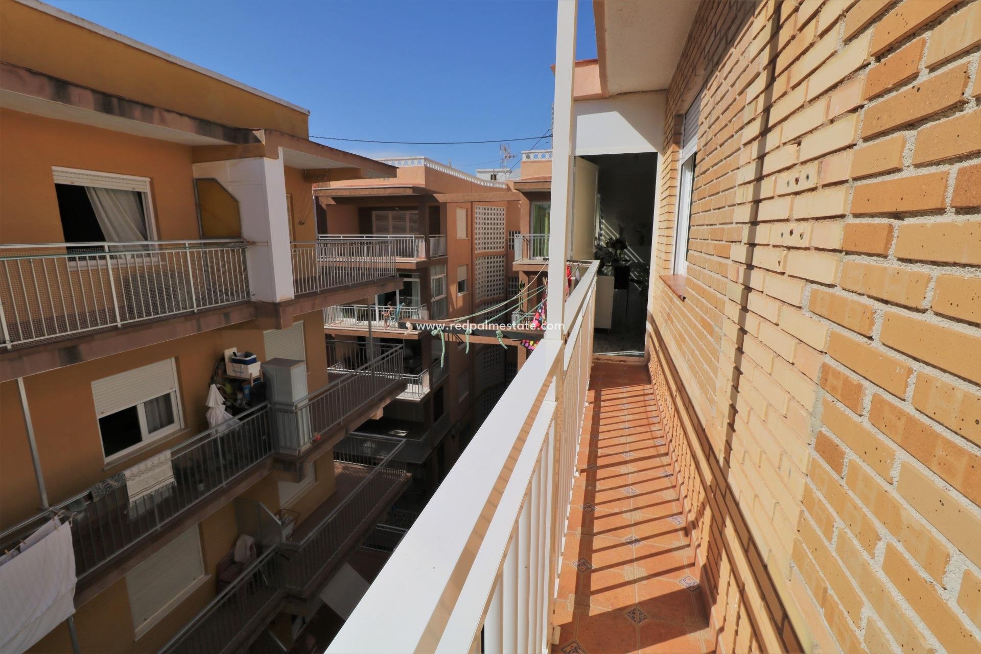 Herverkoop - Appartement Penthouse -
Torrevieja - El Acequión - Los Náufragos