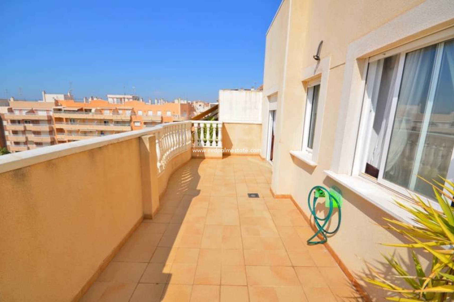 Herverkoop - Appartement Penthouse -
Torrevieja - Playa del Cura