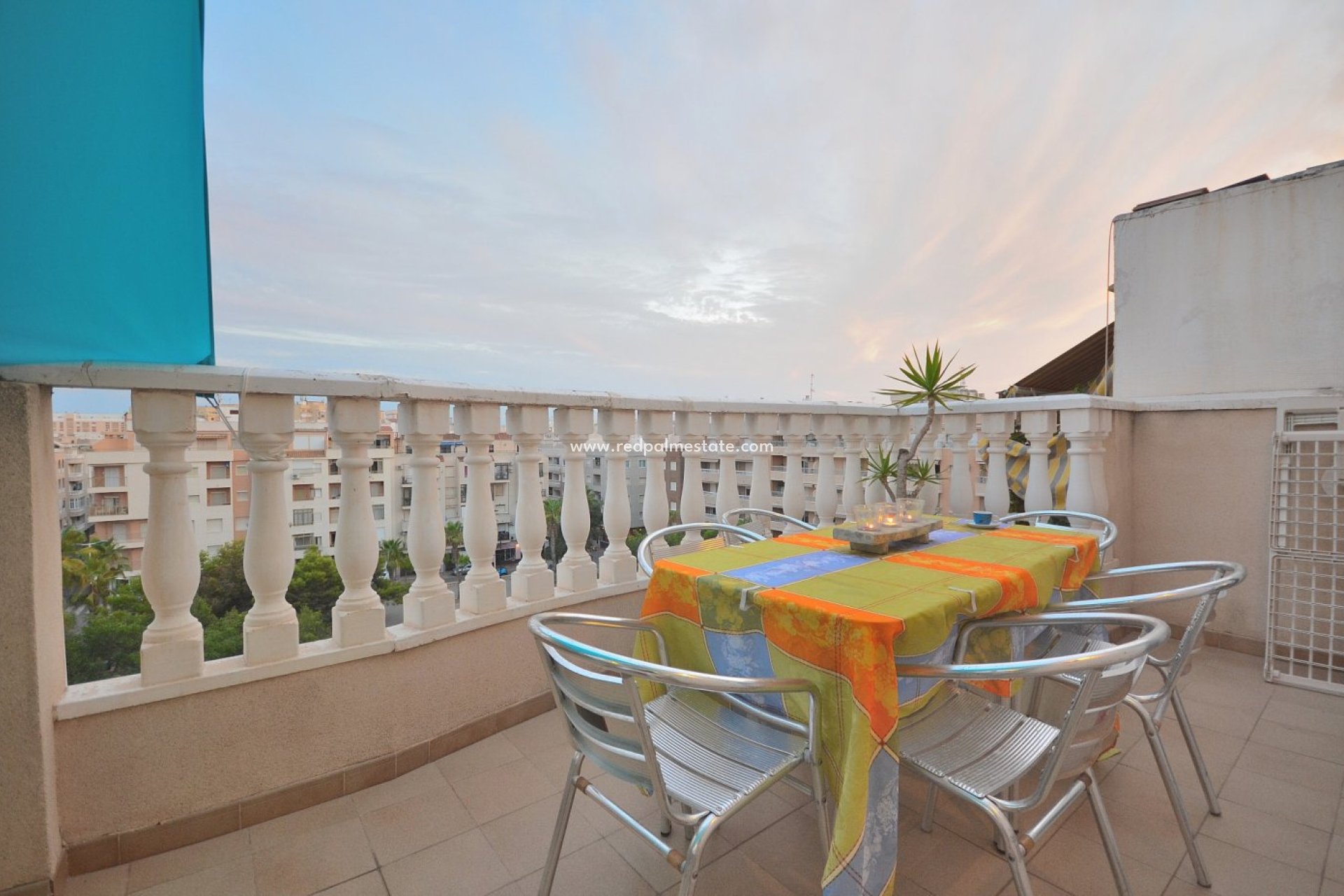 Herverkoop - Appartement Penthouse -
Torrevieja - Playa del Cura