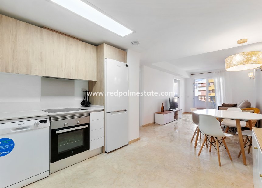 Herverkoop - Appartement -
Punta Prima - La Recoleta