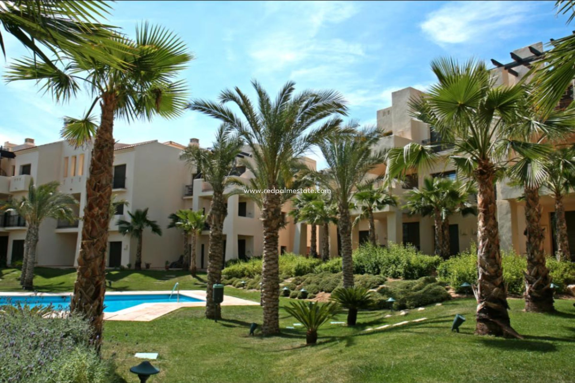 Herverkoop - Appartement -
Roda Golf Resort - Inland