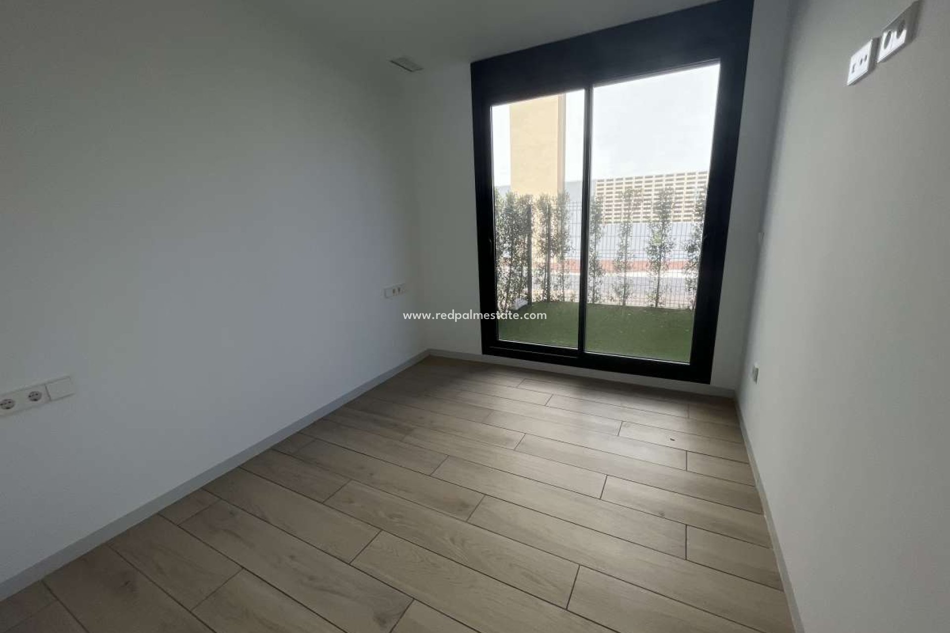 Herverkoop - Appartement -
Santa Rosalia - Inland