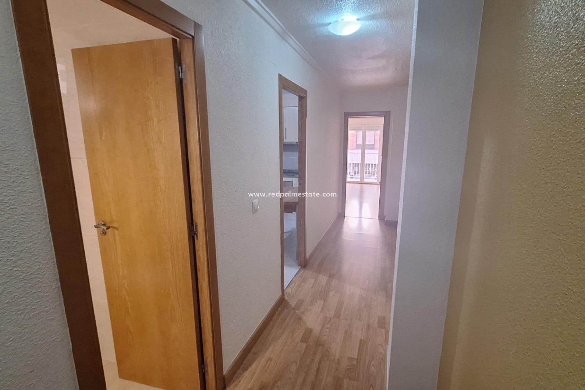 Herverkoop - Appartement -
Torrevieja - Acequión