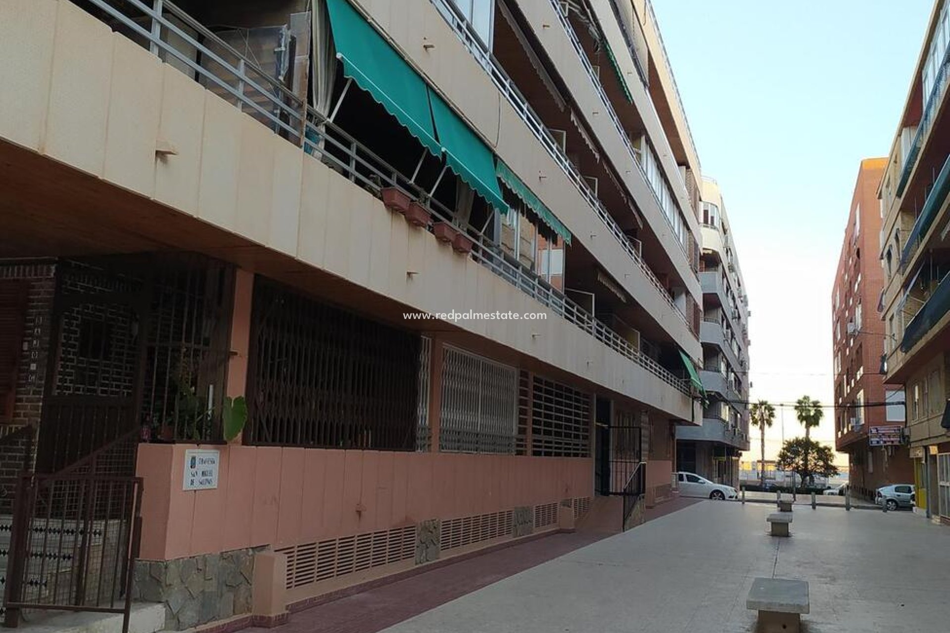 Herverkoop - Appartement -
Torrevieja - Acequión