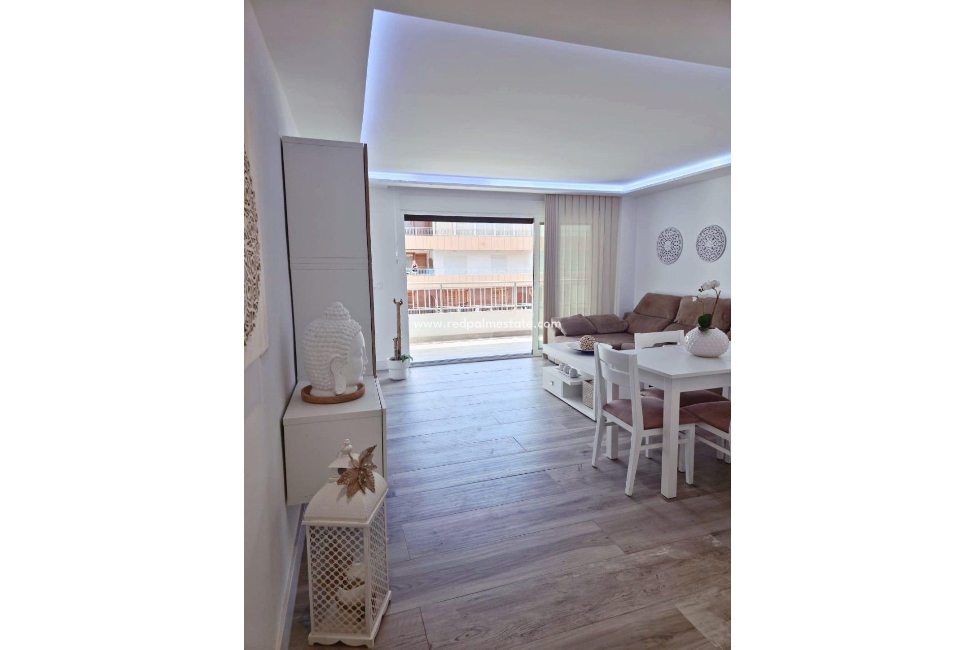 Herverkoop - Appartement -
Torrevieja - Acequion