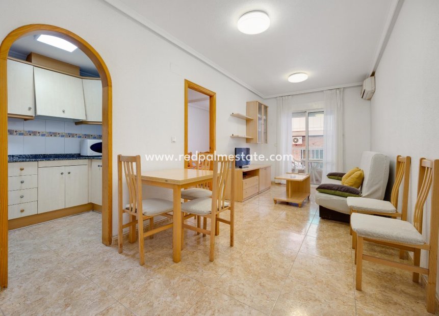 Herverkoop - Appartement -
Torrevieja - Acequion