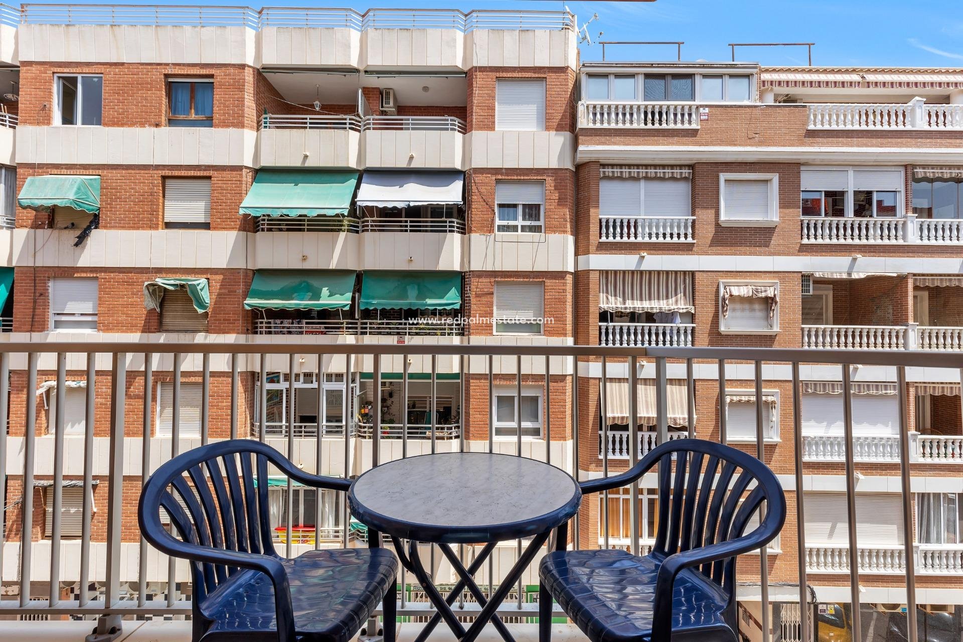 Herverkoop - Appartement -
Torrevieja - Acequión