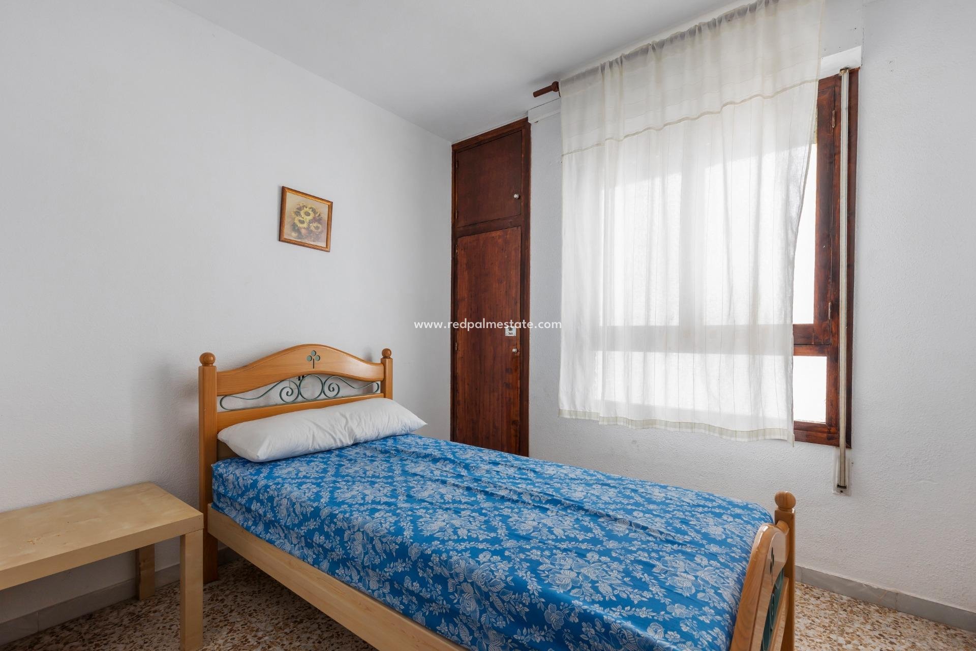 Herverkoop - Appartement -
Torrevieja - Acequión