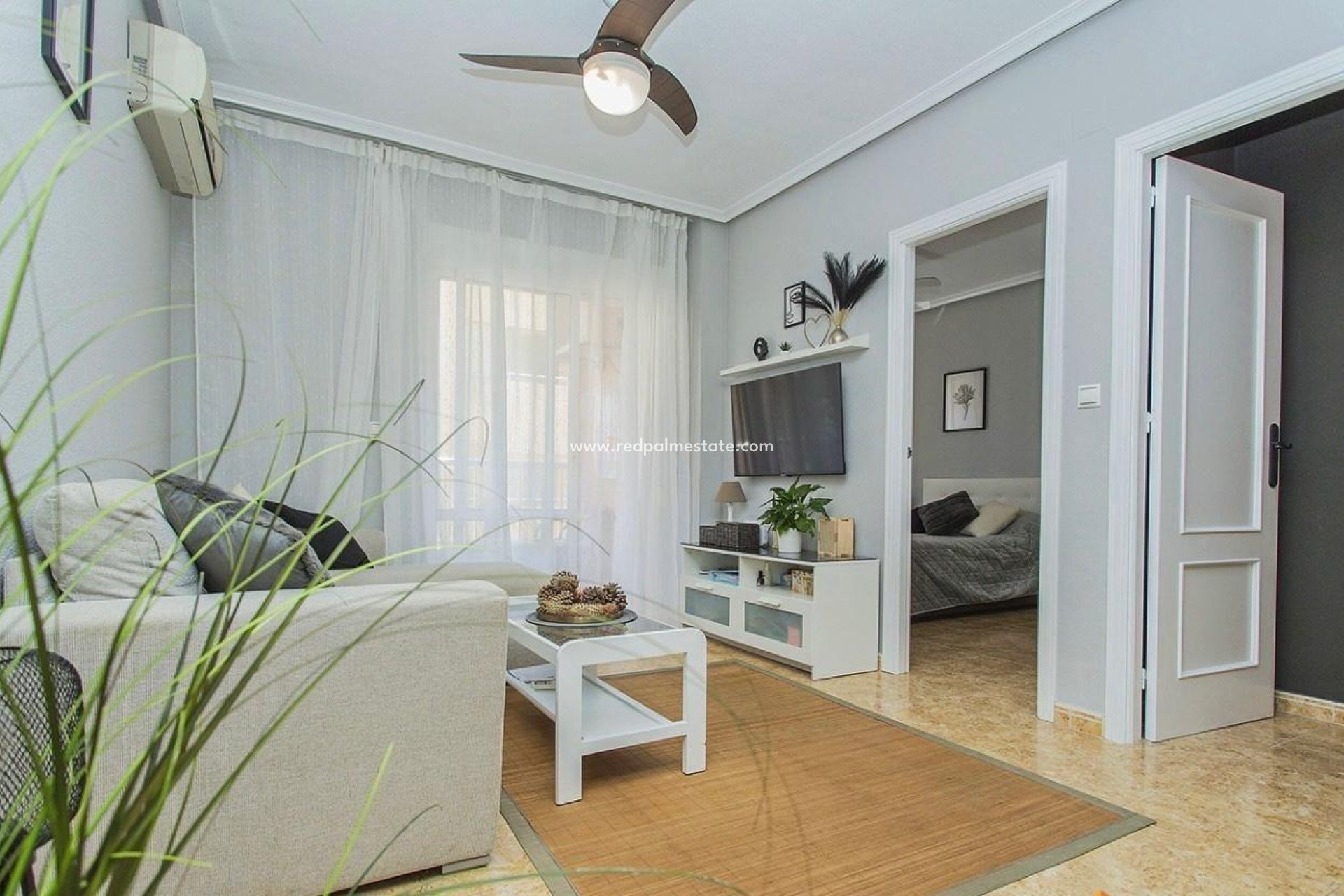 Herverkoop - Appartement -
Torrevieja - Acequion