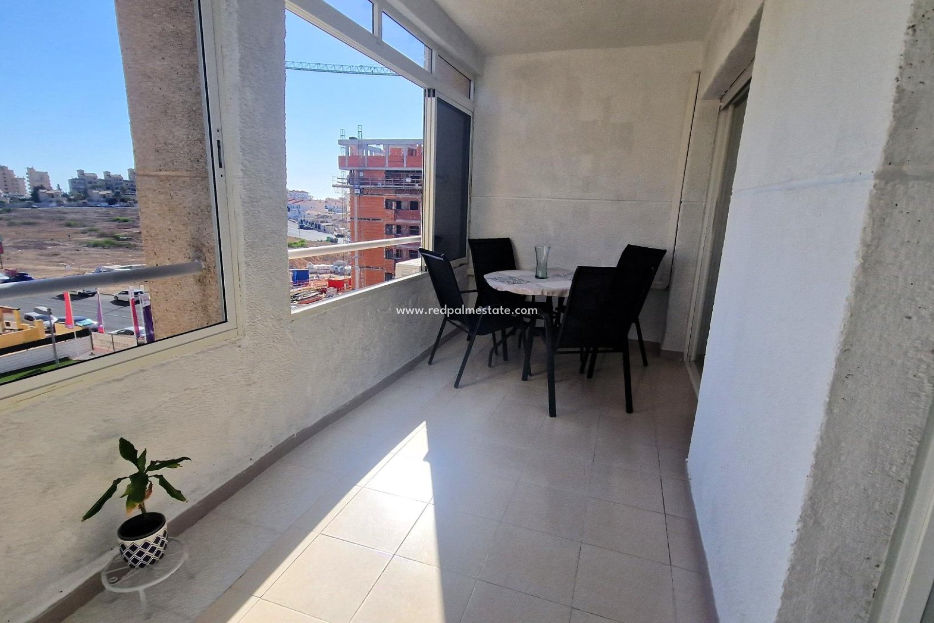 Herverkoop - Appartement -
Torrevieja - Aguas Nuevas