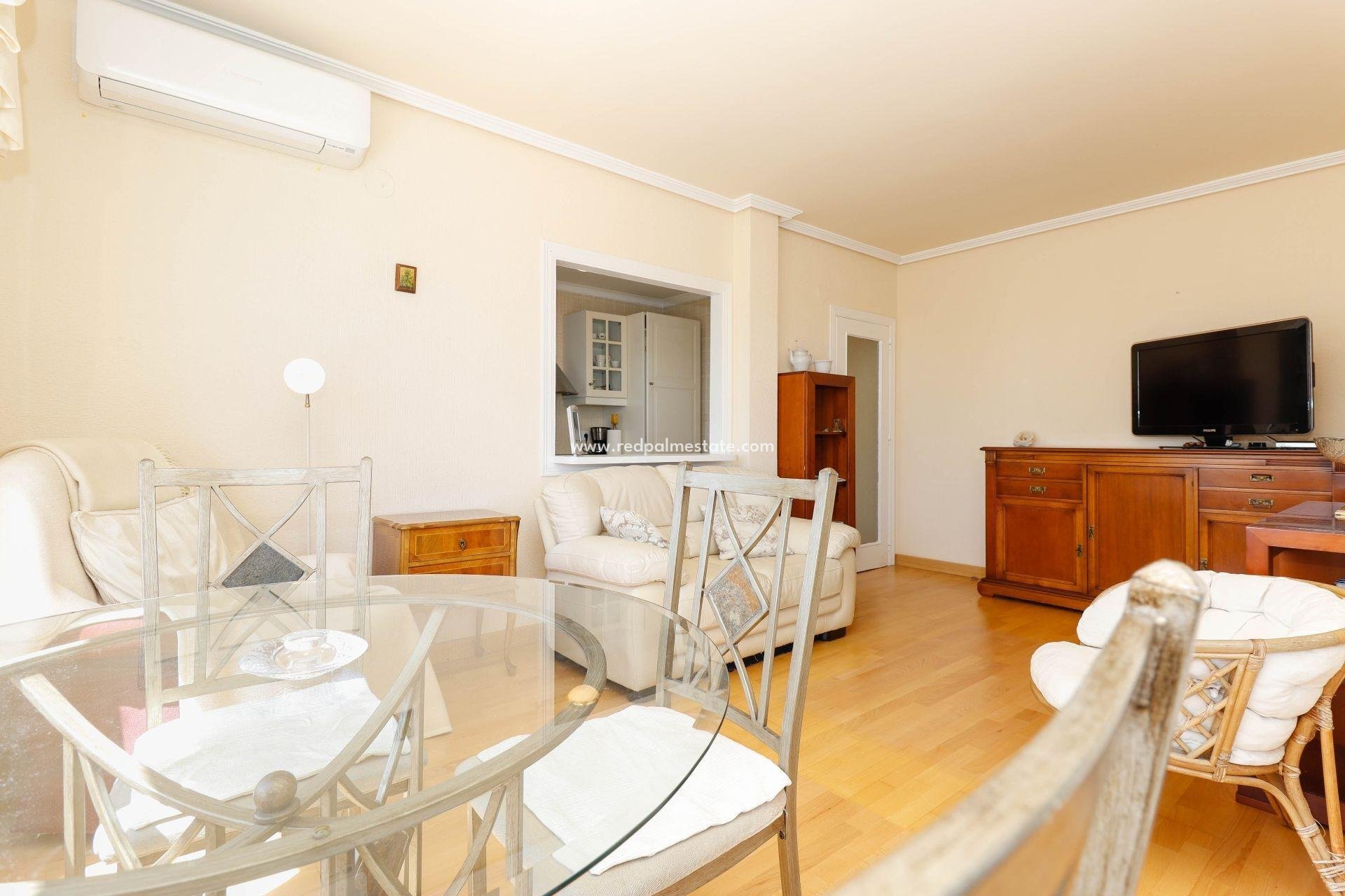 Herverkoop - Appartement -
Torrevieja - Cabo cervera