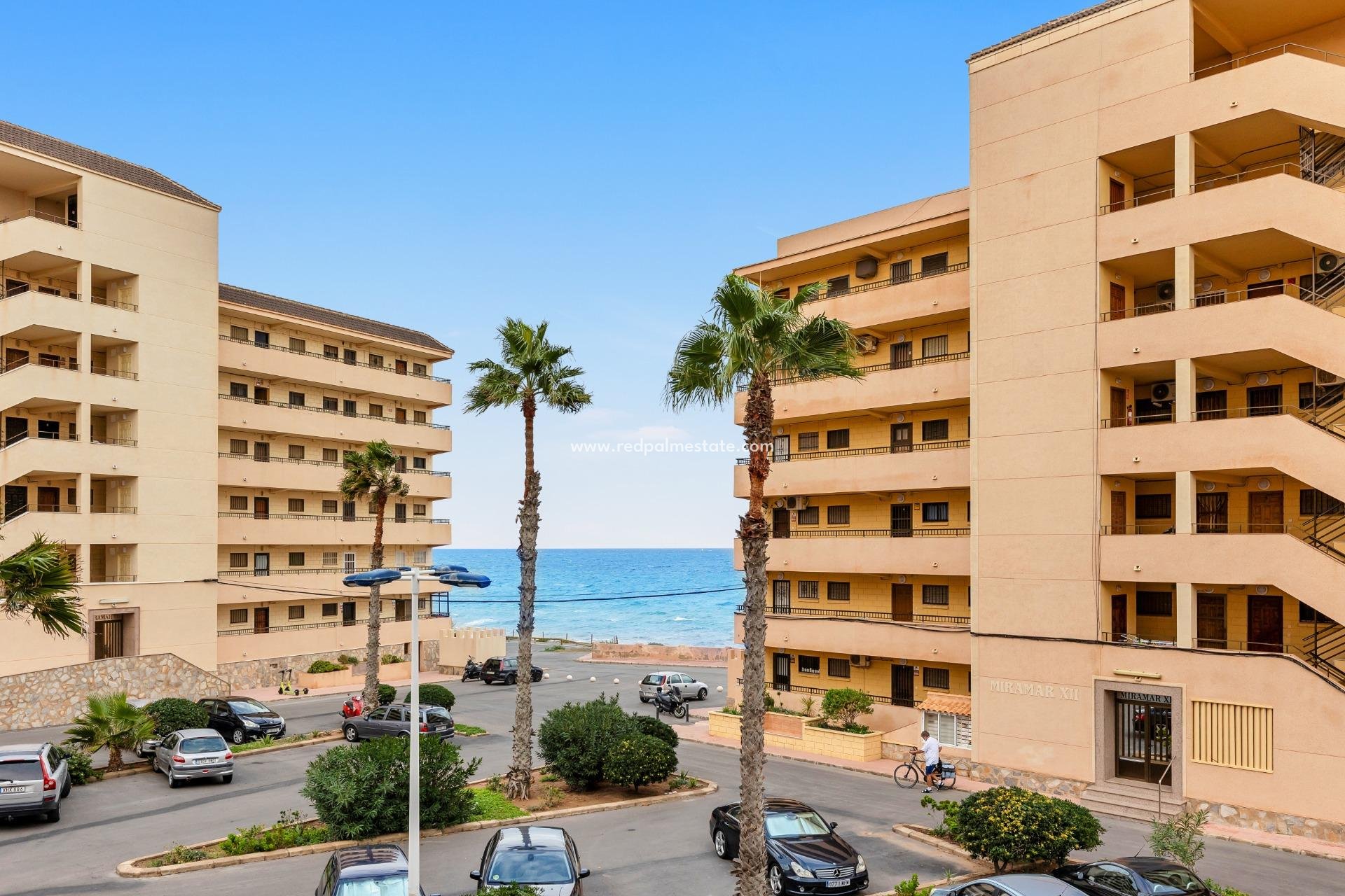 Herverkoop - Appartement -
Torrevieja - Cabo cervera