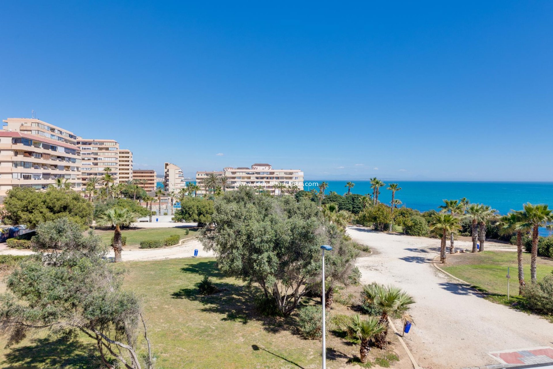 Herverkoop - Appartement -
Torrevieja - Cabo cervera