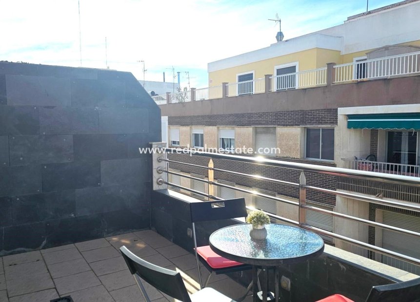 Herverkoop - Appartement -
Torrevieja - Center