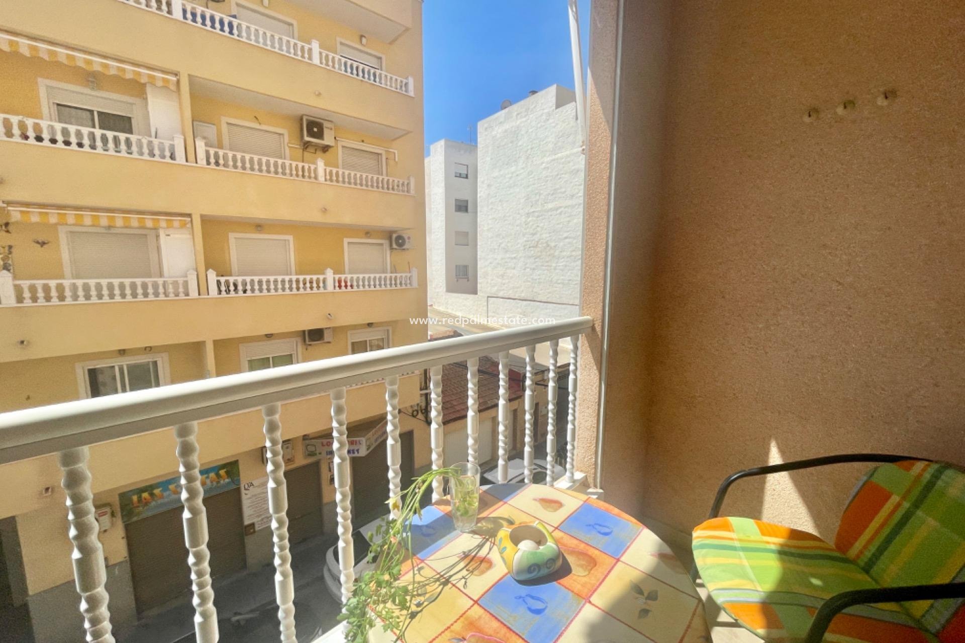 Herverkoop - Appartement -
Torrevieja - Center