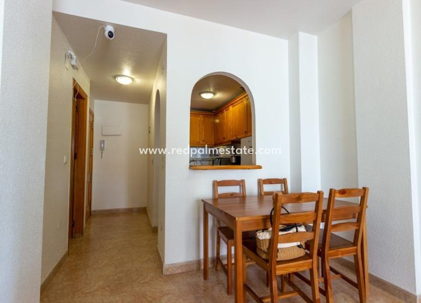 Herverkoop - Appartement -
Torrevieja - Center