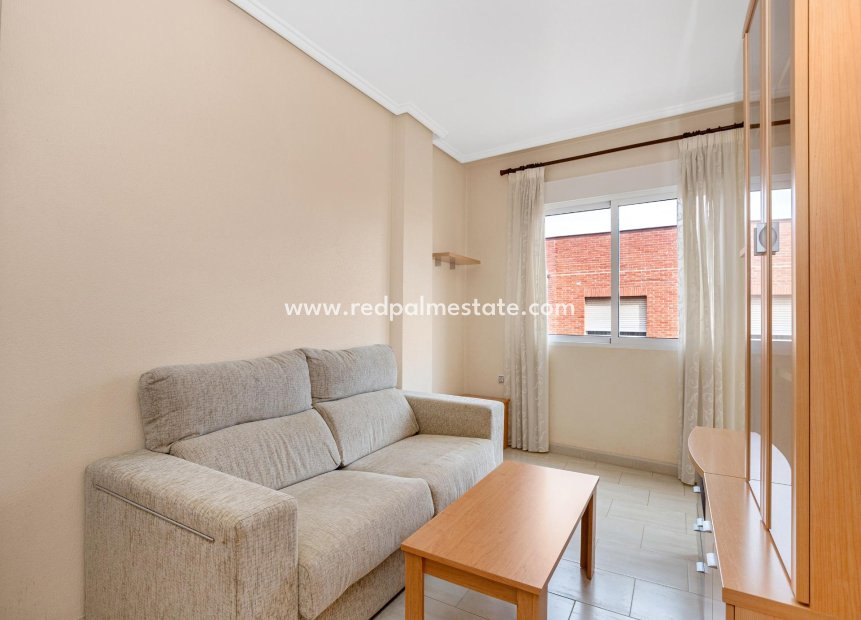 Herverkoop - Appartement -
Torrevieja - Center