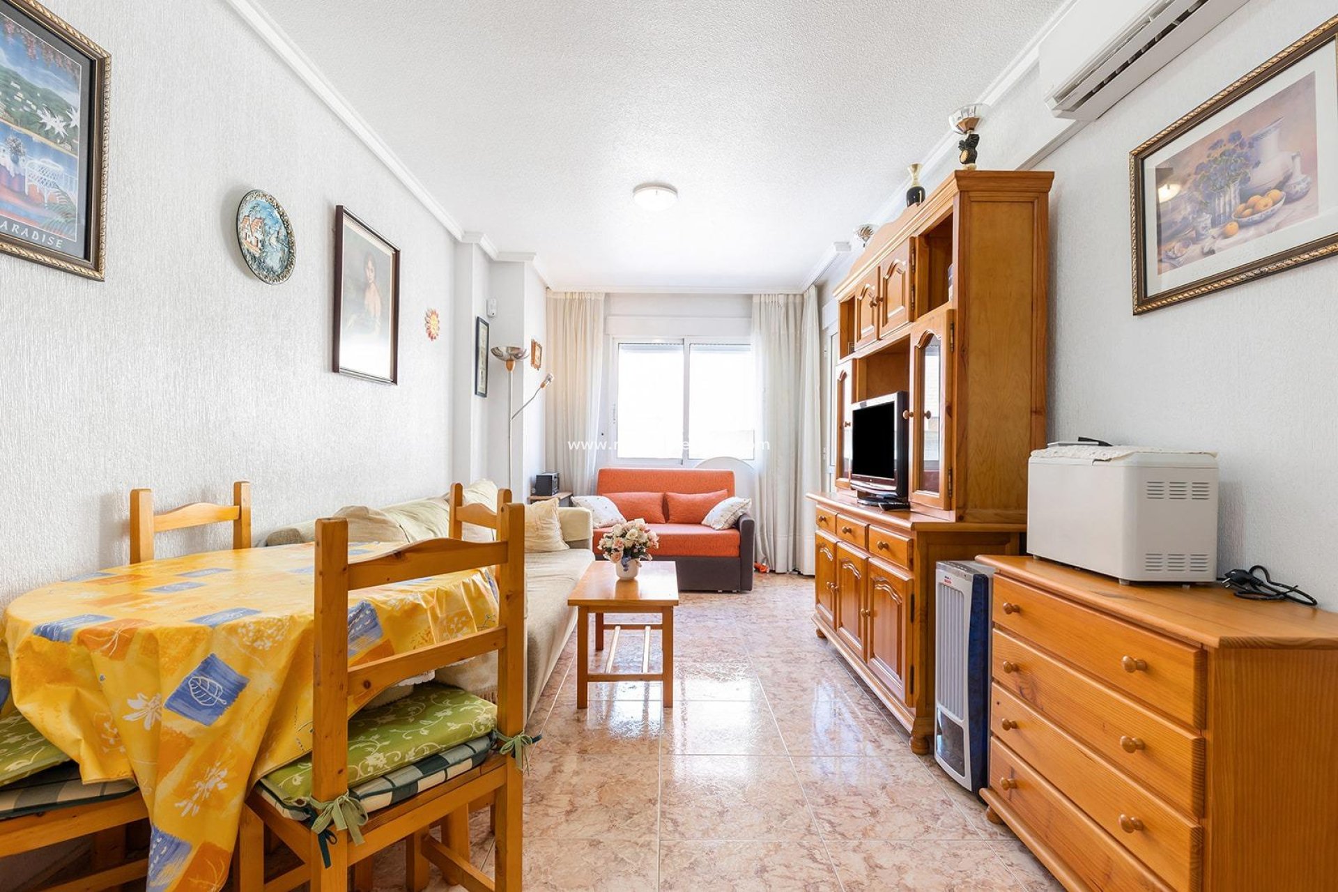 Herverkoop - Appartement -
Torrevieja - Center