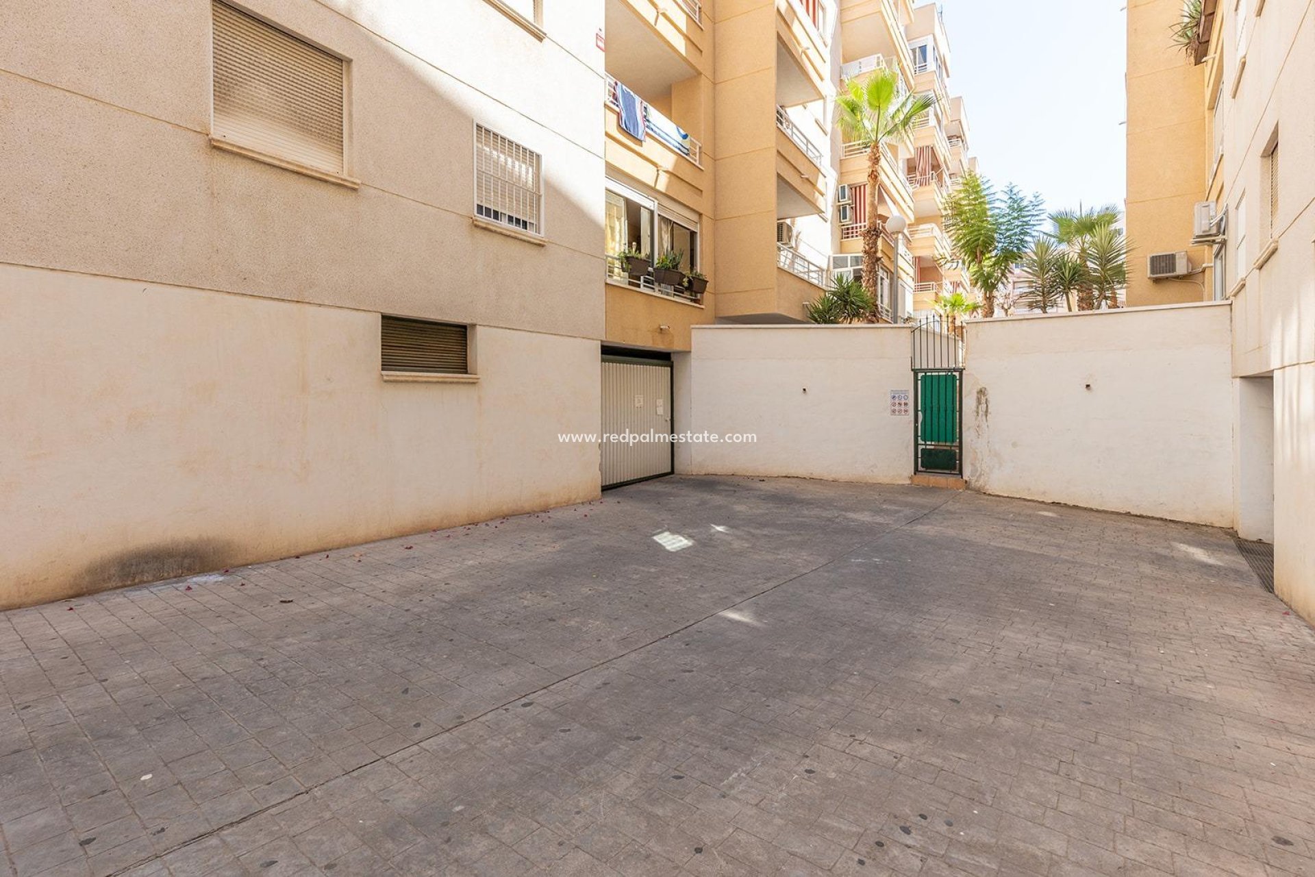 Herverkoop - Appartement -
Torrevieja - Center