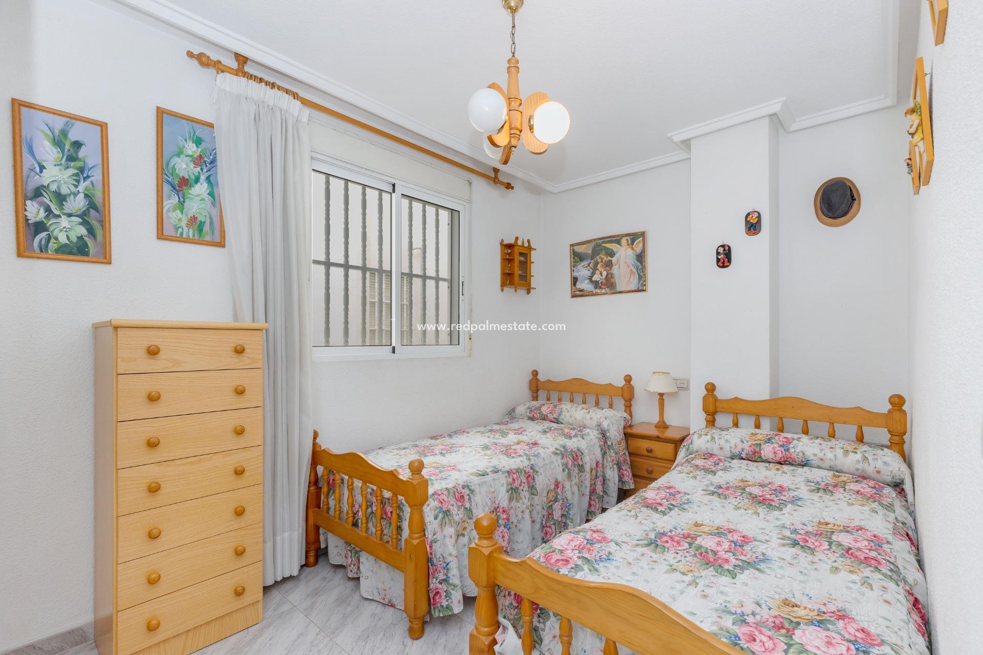 Herverkoop - Appartement -
Torrevieja - Center