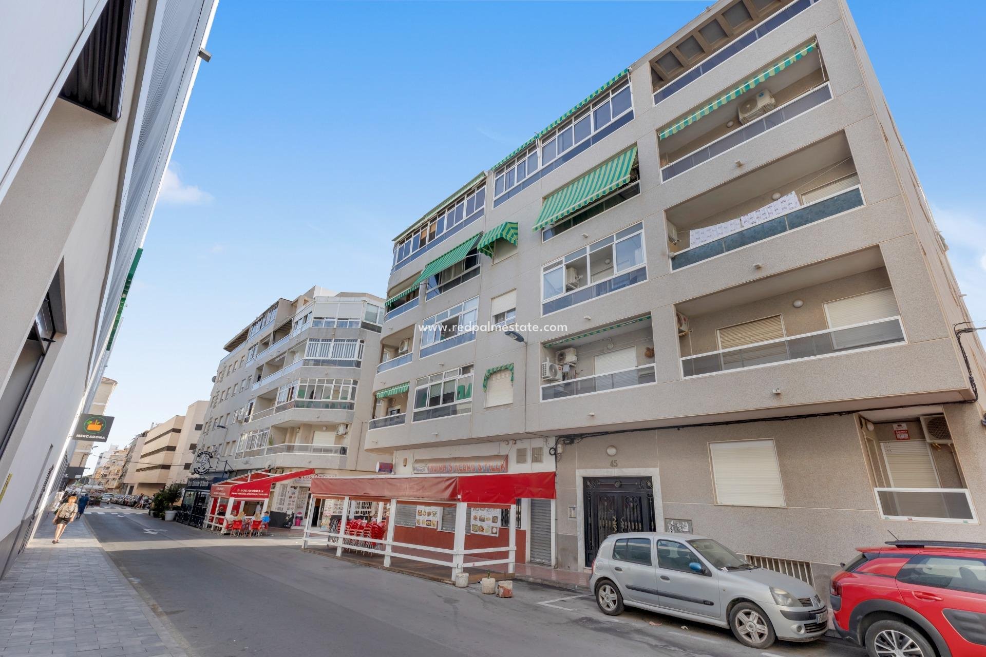 Herverkoop - Appartement -
Torrevieja - Center