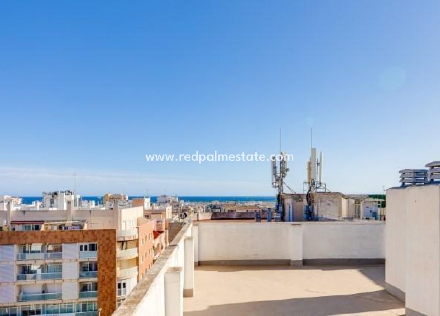 Herverkoop - Appartement -
Torrevieja - Center