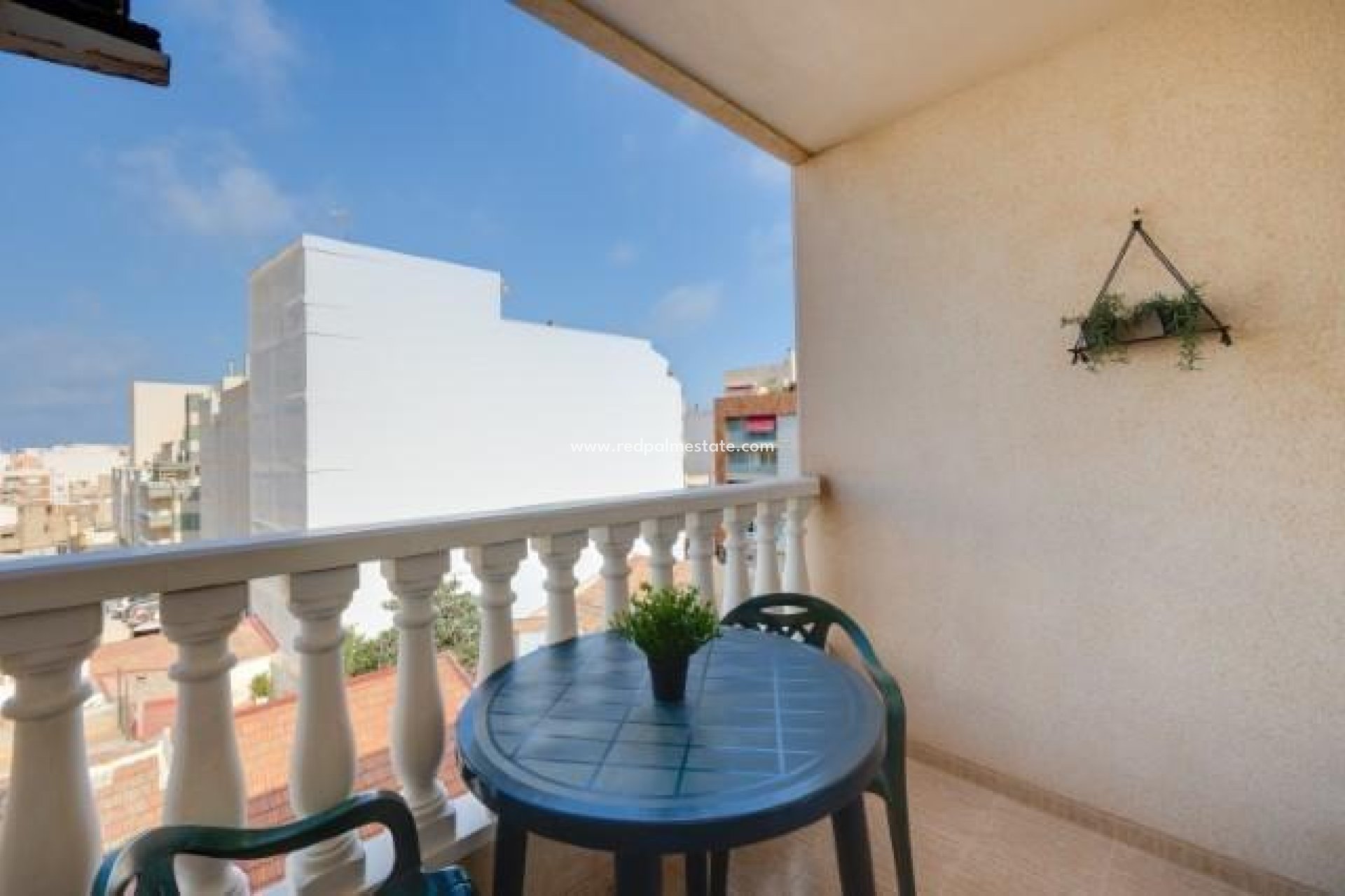 Herverkoop - Appartement -
Torrevieja - Center