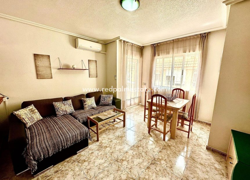 Herverkoop - Appartement -
Torrevieja - Center