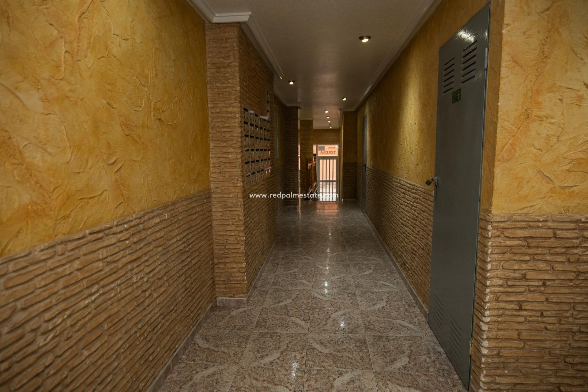 Herverkoop - Appartement -
Torrevieja - Center