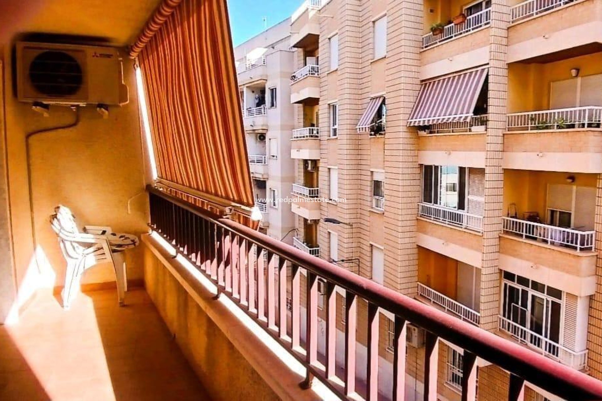 Herverkoop - Appartement -
Torrevieja - Center