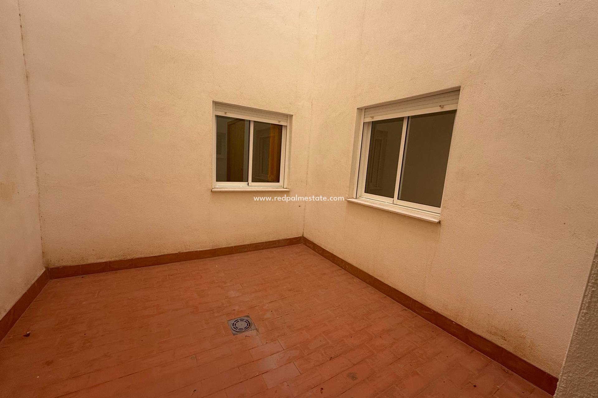 Herverkoop - Appartement -
Torrevieja - Center