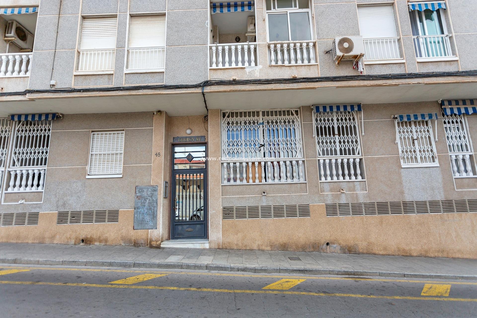 Herverkoop - Appartement -
Torrevieja - Center