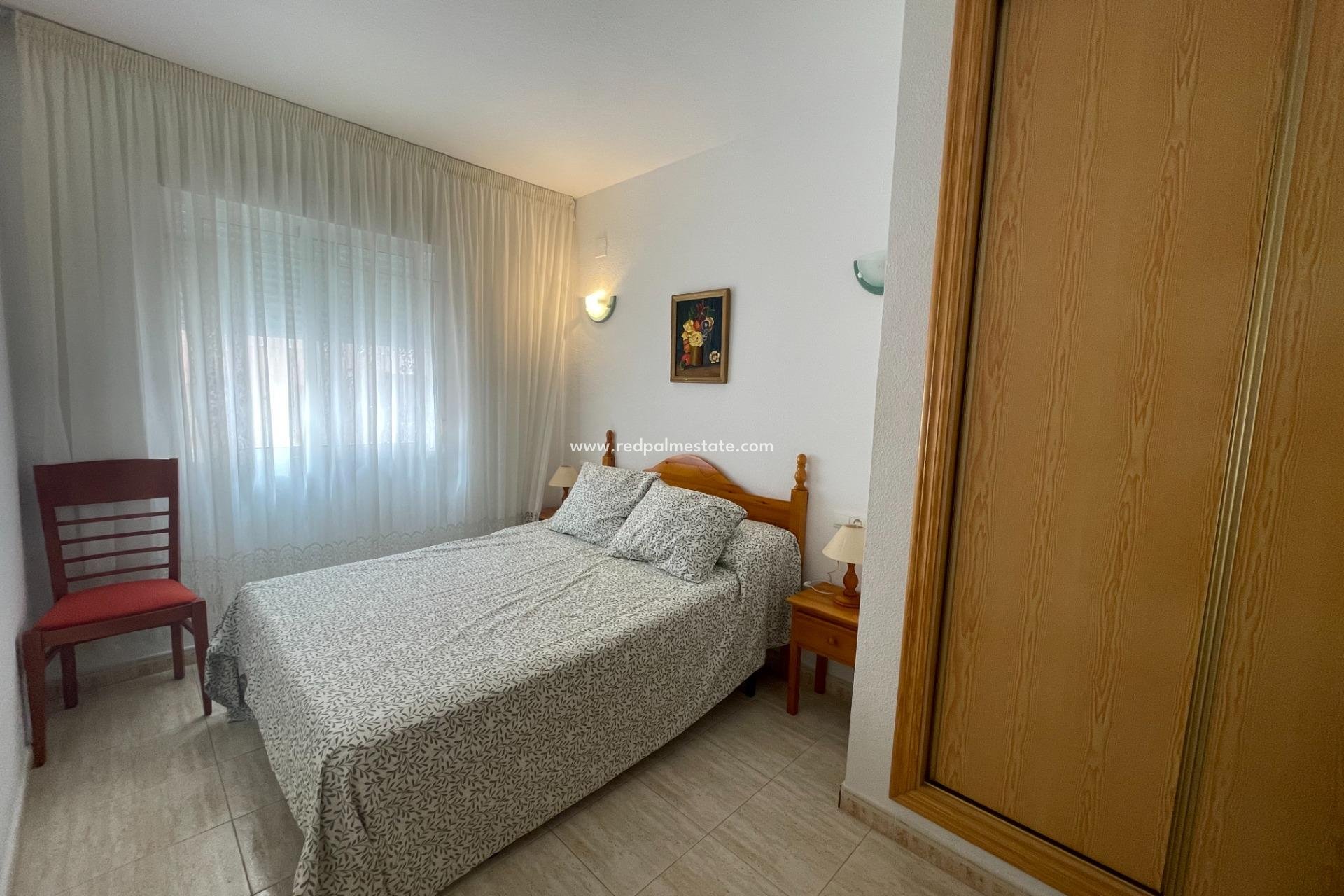 Herverkoop - Appartement -
Torrevieja - Center