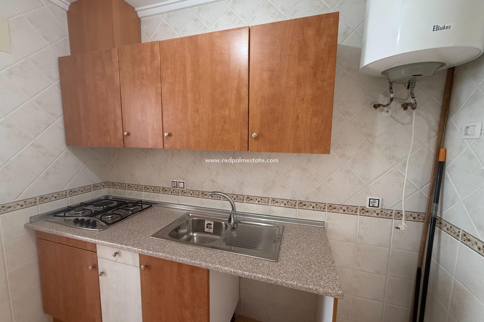 Herverkoop - Appartement -
Torrevieja - Center