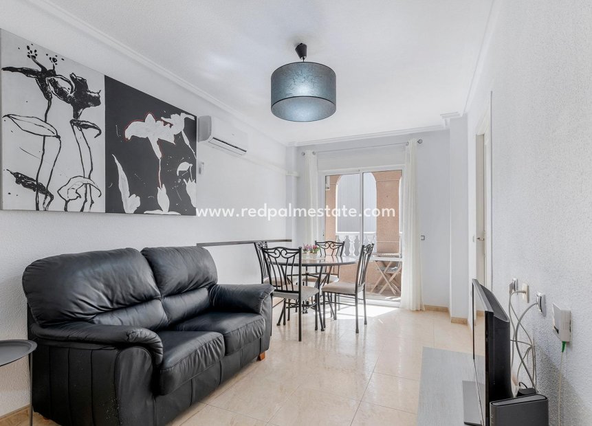 Herverkoop - Appartement -
Torrevieja - Center