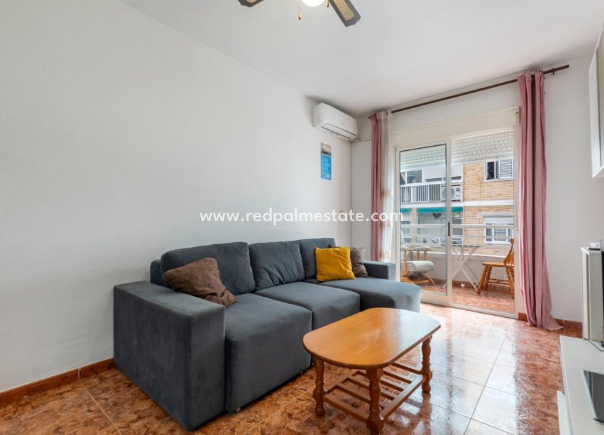 Herverkoop - Appartement -
Torrevieja - Center