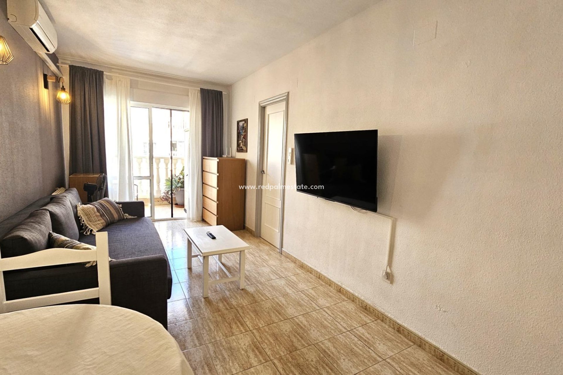 Herverkoop - Appartement -
Torrevieja - Center