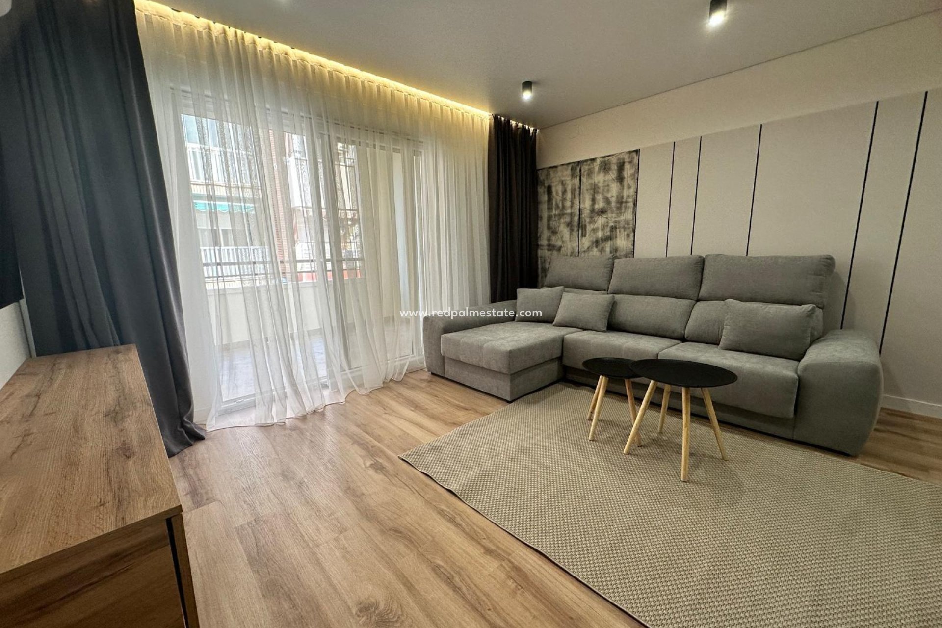 Herverkoop - Appartement -
Torrevieja - Center