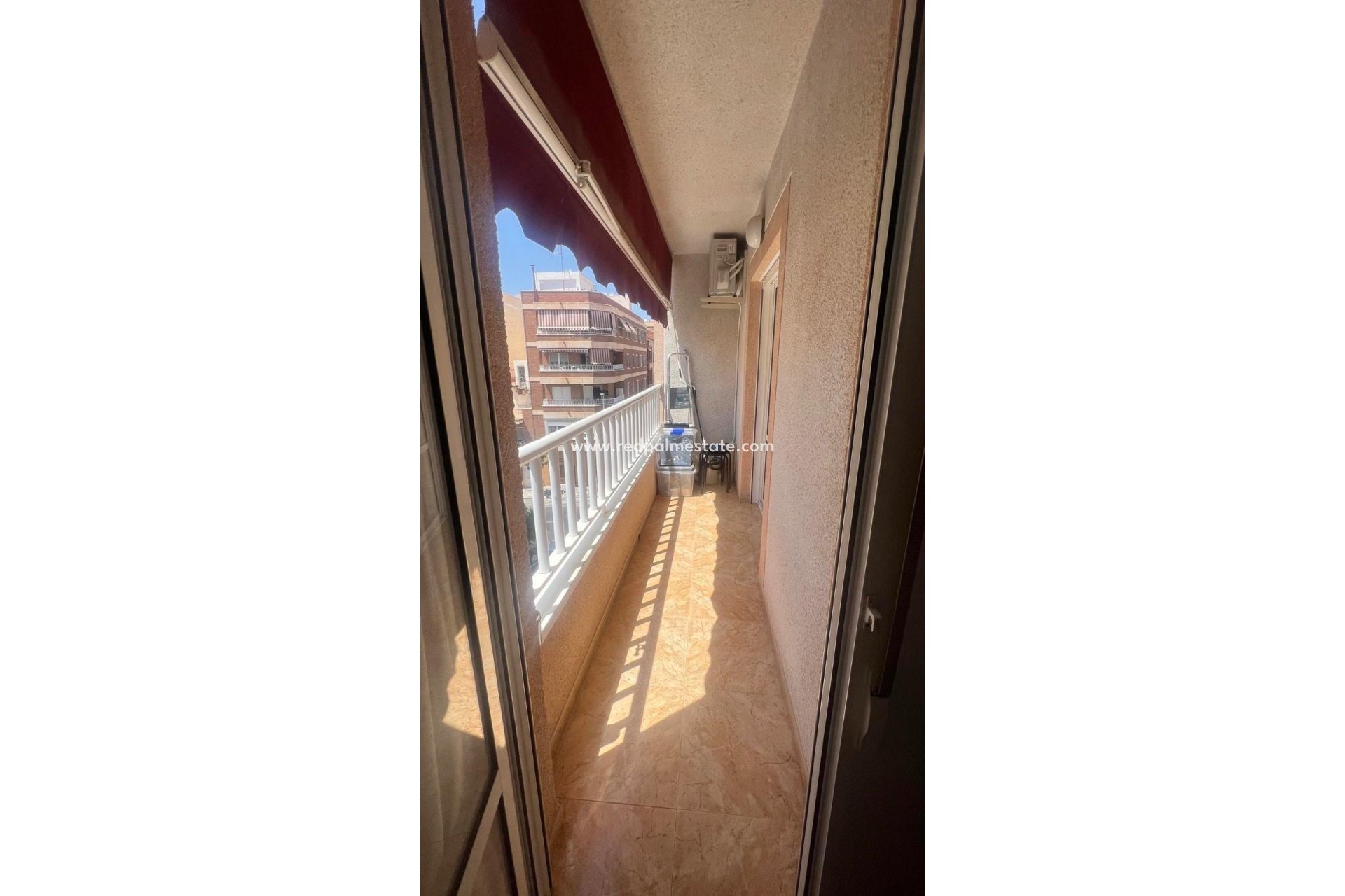 Herverkoop - Appartement -
Torrevieja - Center