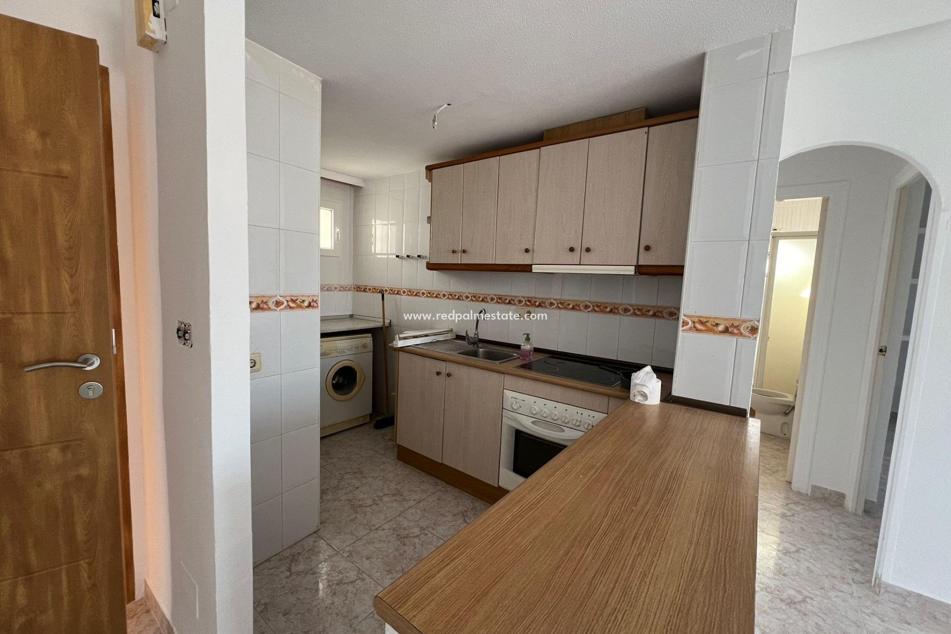 Herverkoop - Appartement -
Torrevieja - Center