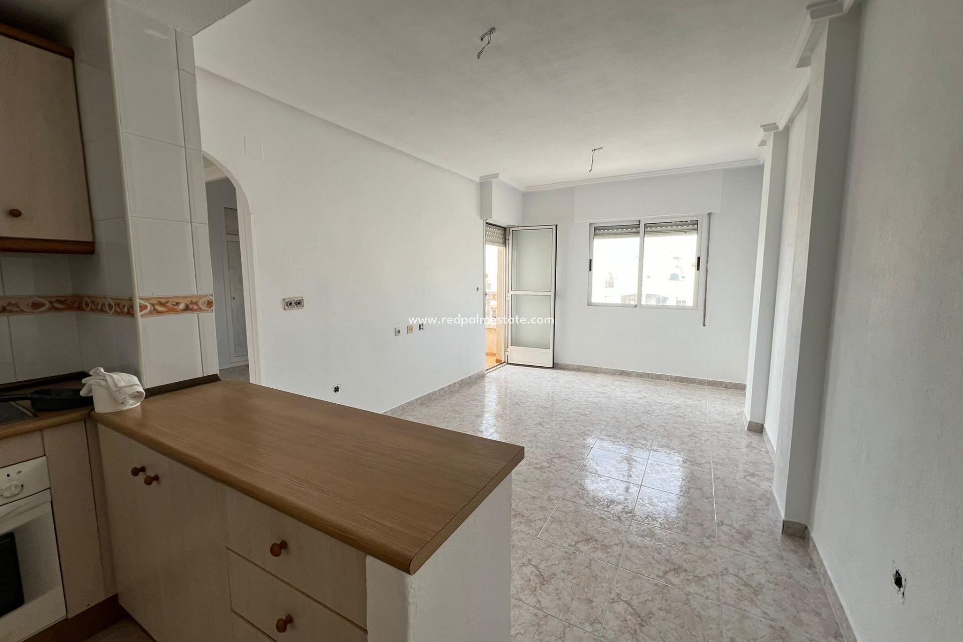 Herverkoop - Appartement -
Torrevieja - Center