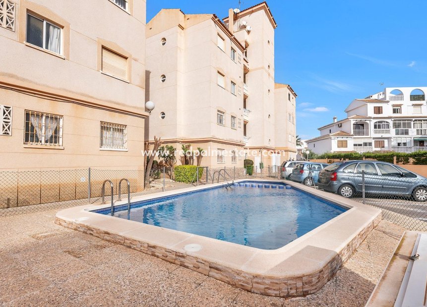 Herverkoop - Appartement -
Torrevieja - Center