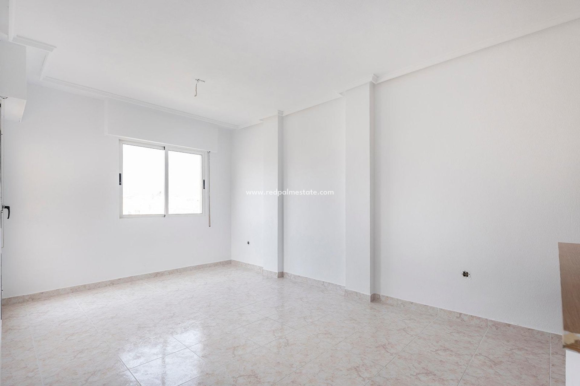 Herverkoop - Appartement -
Torrevieja - Center