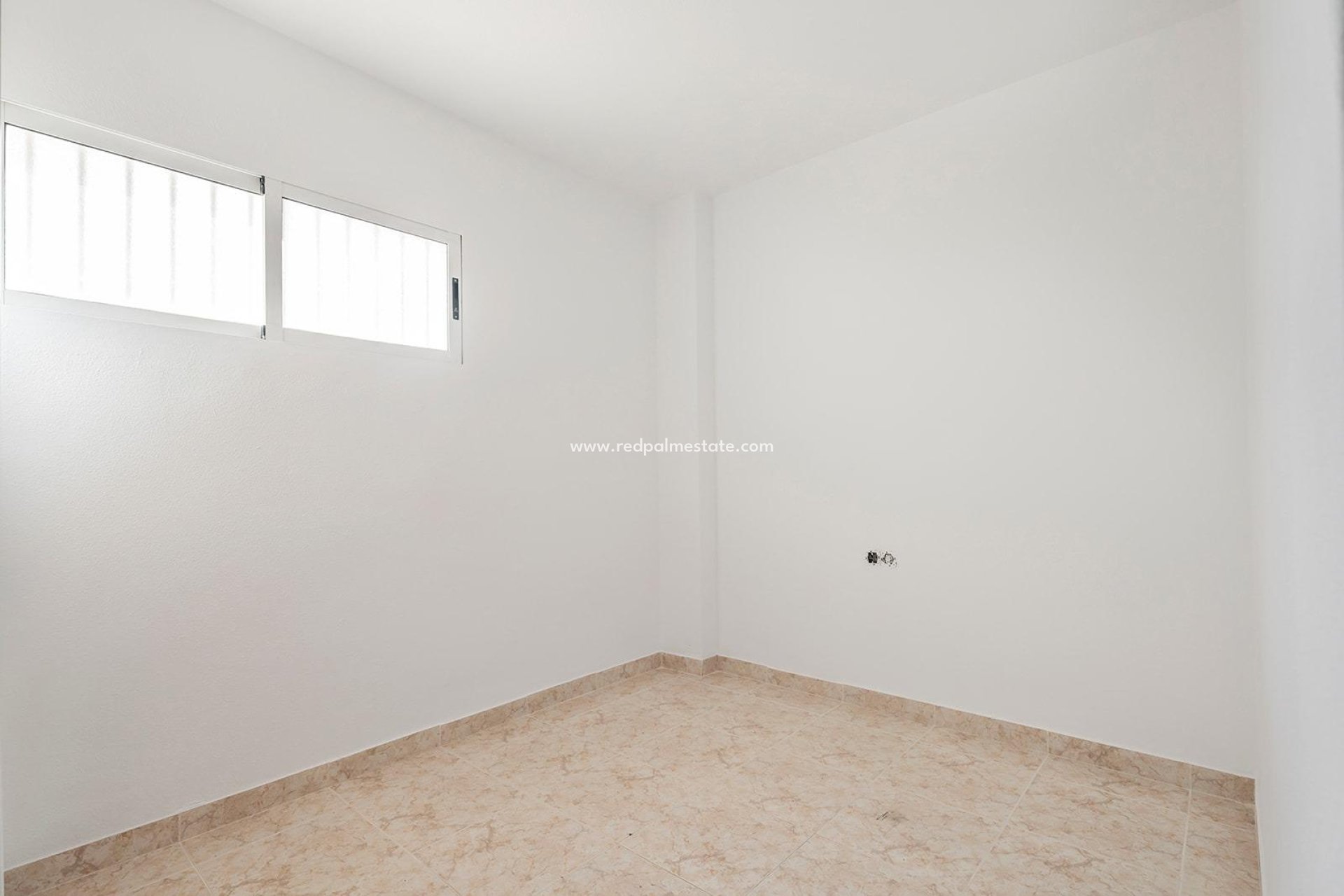 Herverkoop - Appartement -
Torrevieja - Center