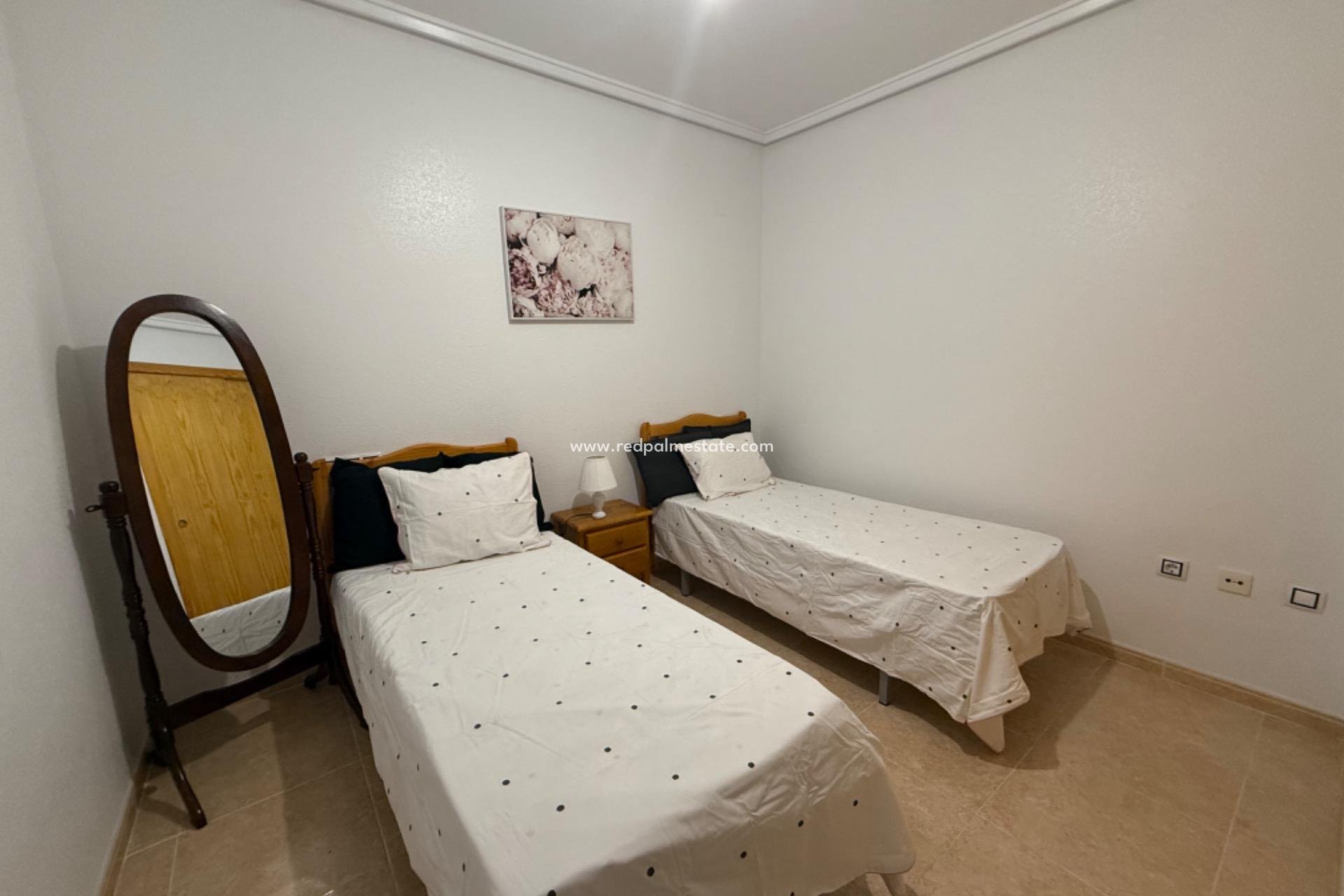 Herverkoop - Appartement -
Torrevieja - Center