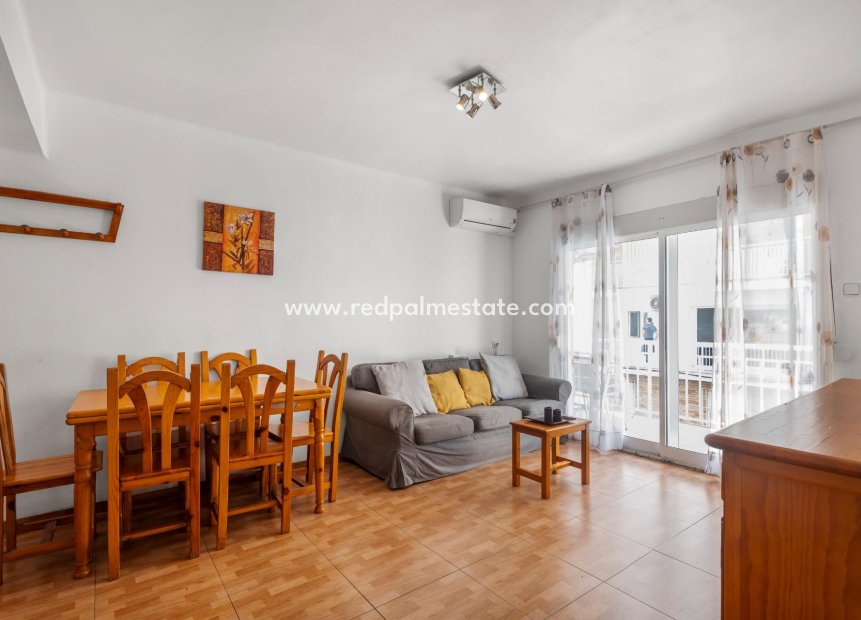 Herverkoop - Appartement -
Torrevieja - Center