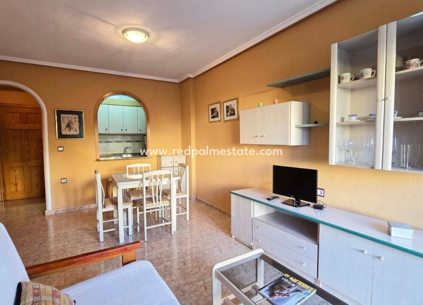 Herverkoop - Appartement -
Torrevieja - Center